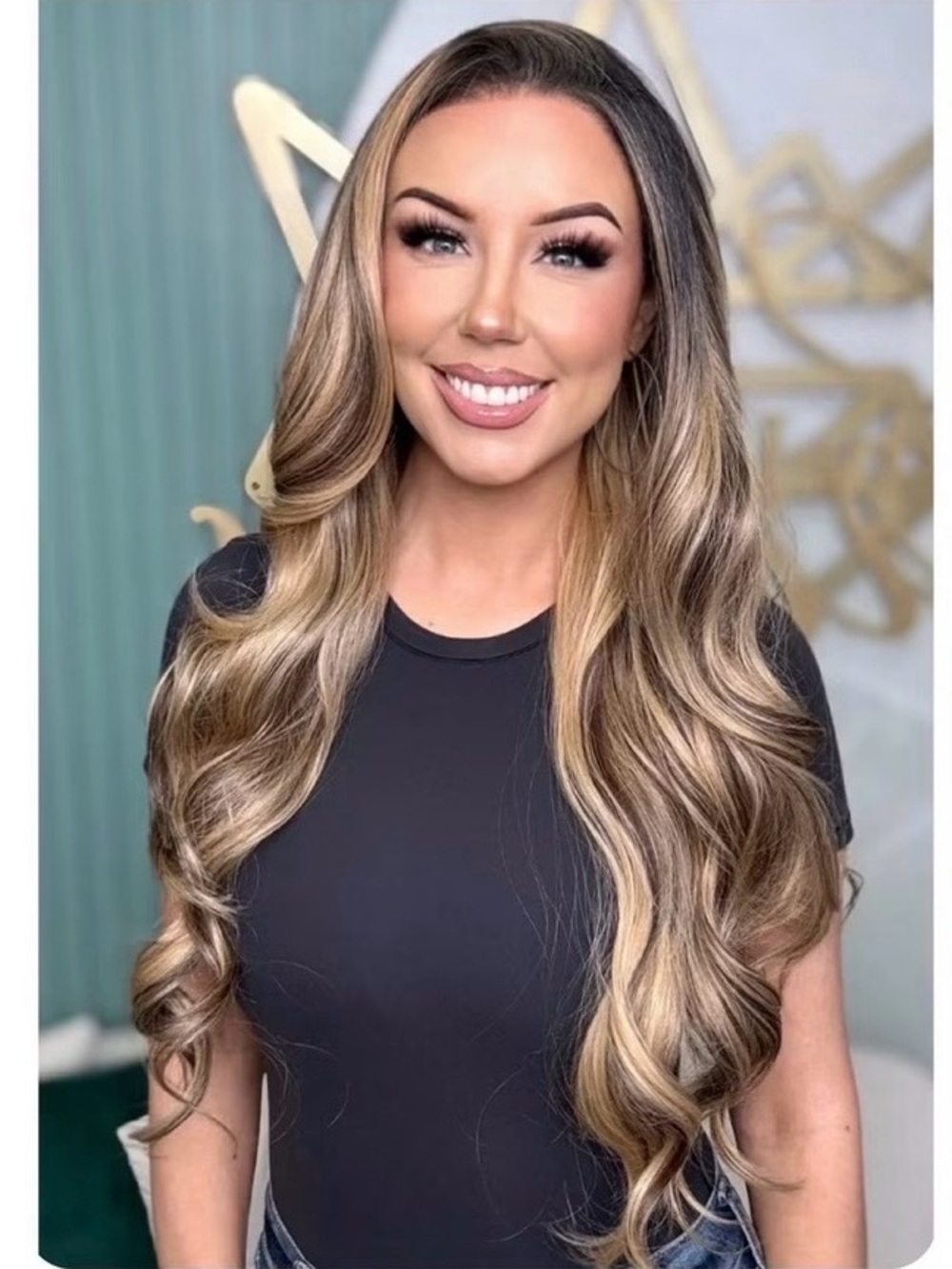 Baily - Long  Blonde Balayage Wavy Women's Wig - Natural Highlights